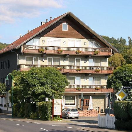 Gasthaus Zur Quelle Бад-Маріенберґ Екстер'єр фото
